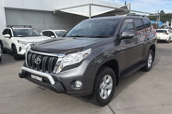 2014 Toyota LandCruiser Prado GDJ150R Altitude SUV Image 10