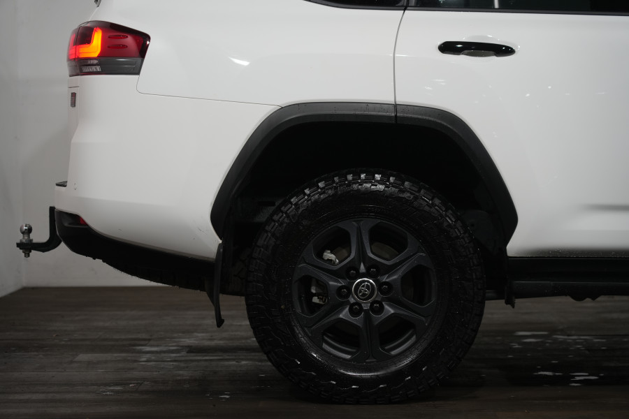 2023 Toyota LandCruiser Lc300 Gr-S (4x4) SUV