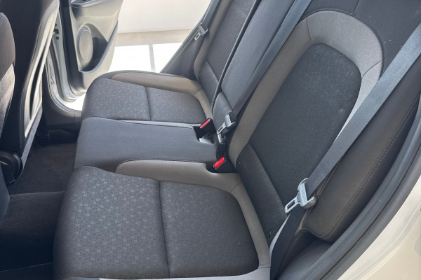 2018 Hyundai KONA OS Active SUV Image 25