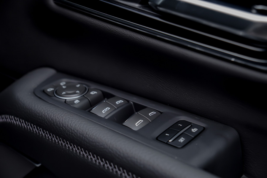 2025 GMC Yukon  Denali Wagon Image 30