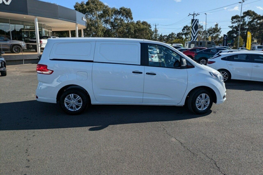 2024 LDV G10 SV7C Plus Van Image 8