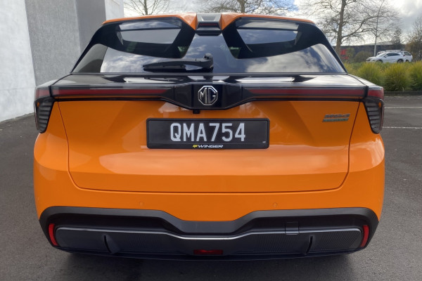 2024 MG MG4 Essence 64 Hatch Image 4