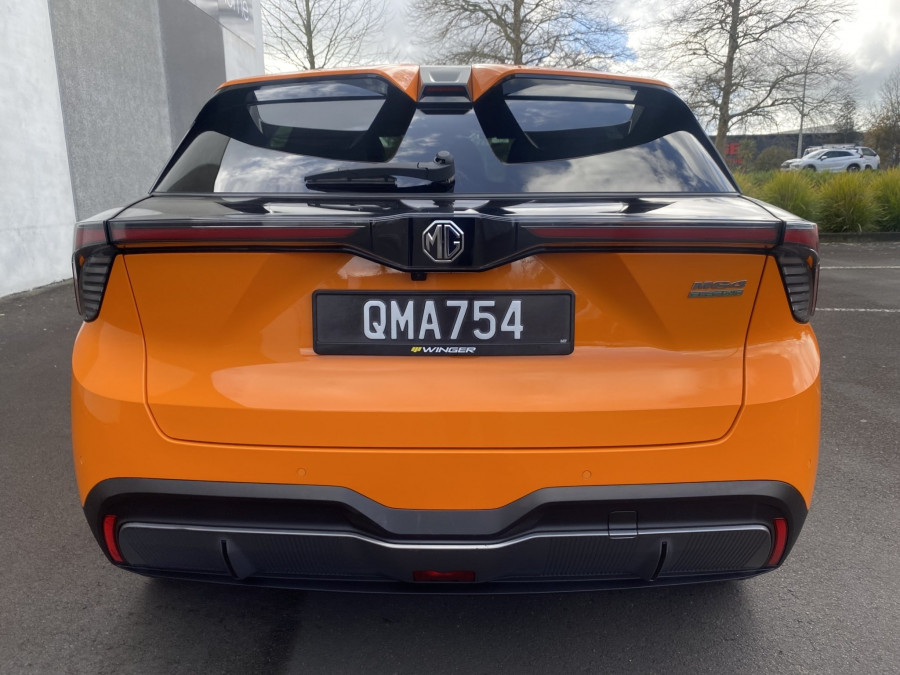 2024 MG MG4 Essence 64 Hatch Image 4