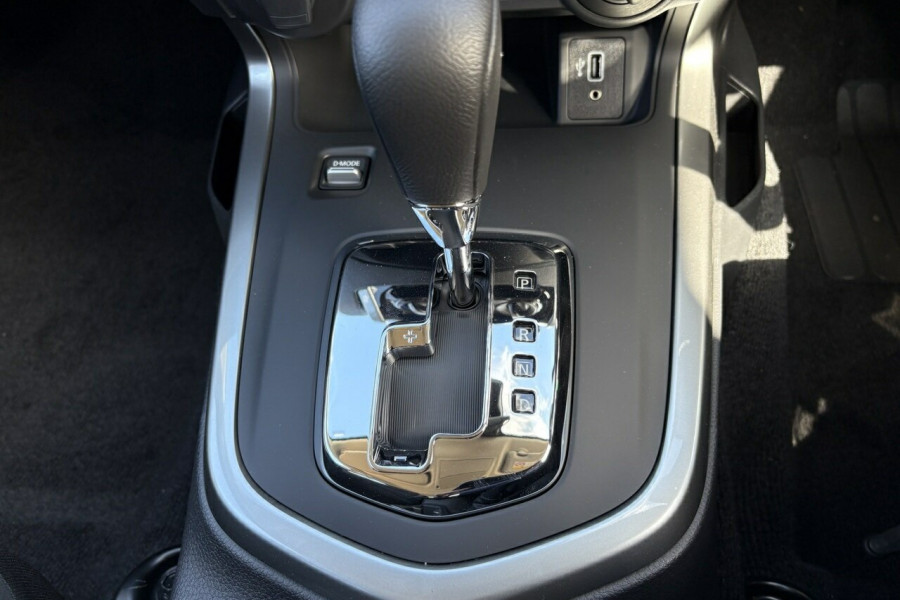 2024 MY25 Nissan Navara D23 ST Ute Image 22