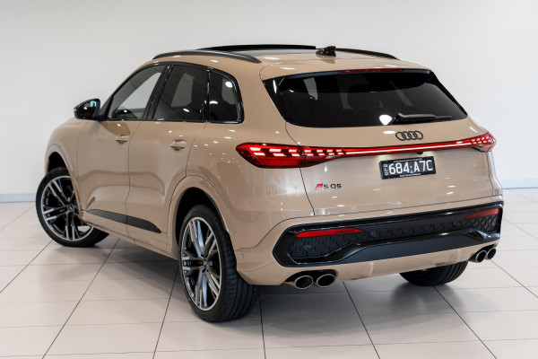 2025 Audi SQ5 GU  SUV image 2