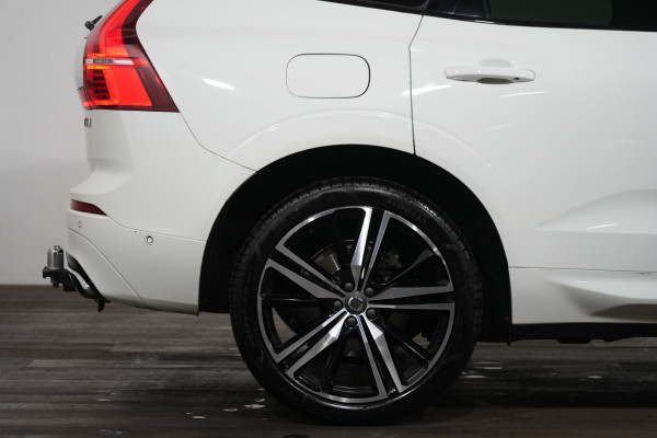 2021 Volvo XC60 UZ T6 R-Design SUV Image 6