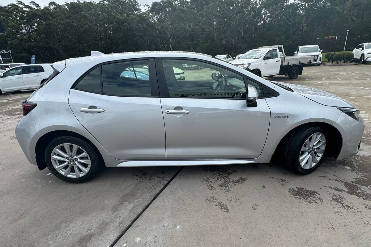 2023 Toyota Corolla ZWE219R  Ascent Sport Hybrid Hatch Image 14