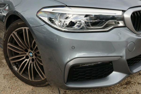 2020 BMW 520i G30 M Sport LCI Sedan Image 2