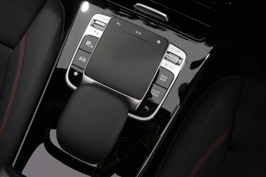 2019 MY00 Mercedes-Benz Cla-class C118 800MY CLA200 Coupe Image 13