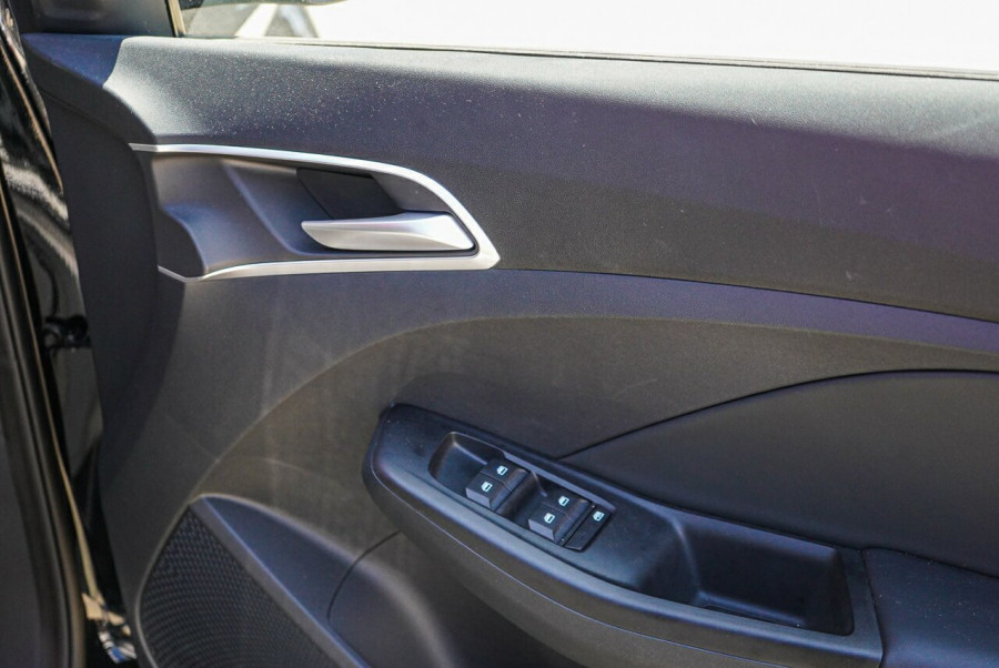2024 MY25 MG MG3 ZP22 Essence Hybrid+ Hatch Image 17