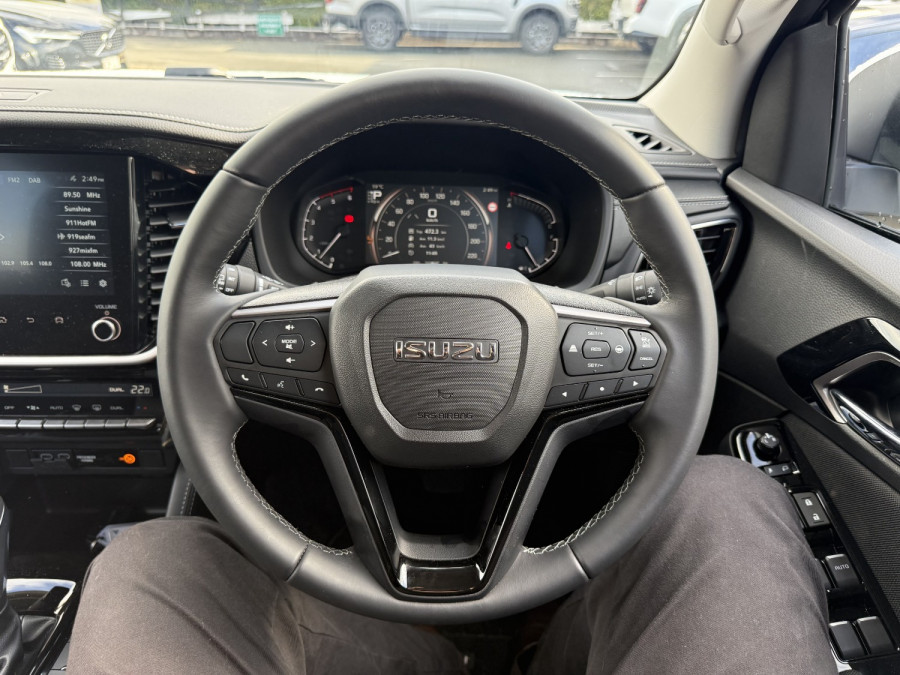 2025 MY25.5 Isuzu MU-X RJ LS-U SUV Image 15