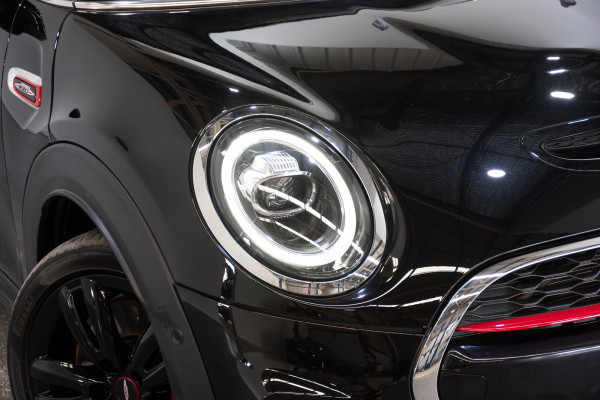 2021 MINI 3d Hatch Hatch Jcw Classic Hatch Image 2