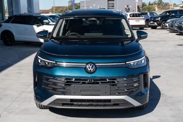 2025 MY26 Volkswagen Tayron R4 150TSI Elegance SUV Image 4