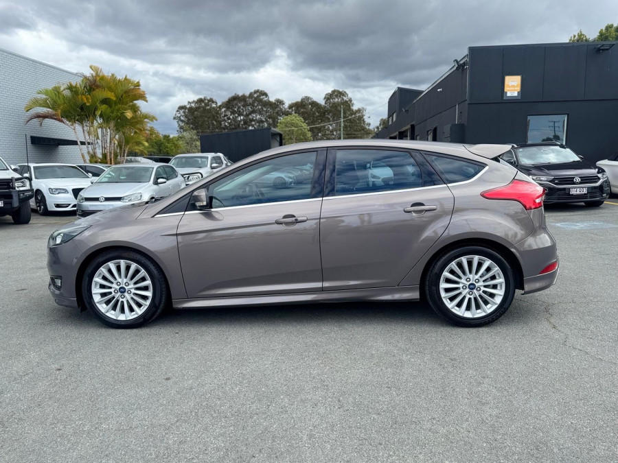 2016 Ford Focus LZ Sport Hatch Image 11