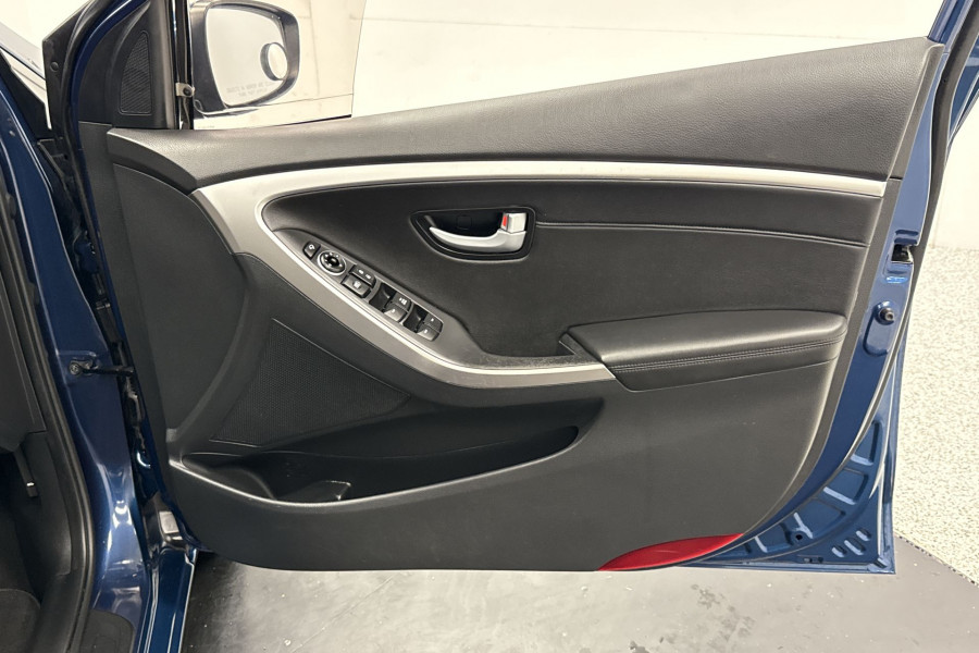 2014 Hyundai i30 GD2 Trophy Hatch Image 17