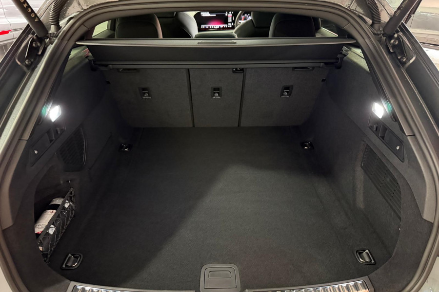 2025 Audi A5 B10  TFSI 200kW S line Wagon