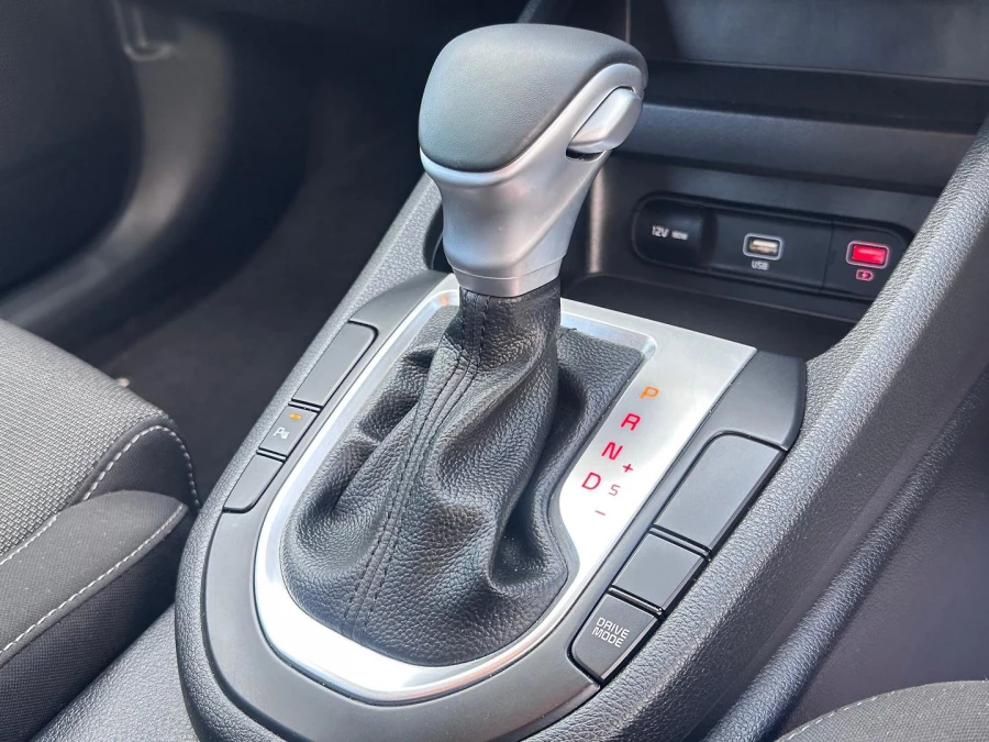 2024 Kia Cerato BD S Hatch Image 23