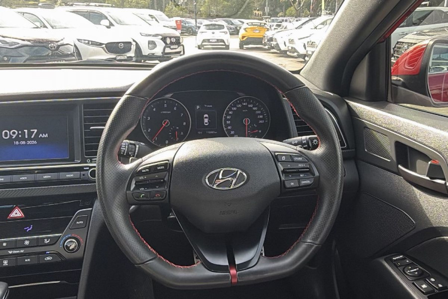 2018 Hyundai Elantra AD SR Sedan Image 11