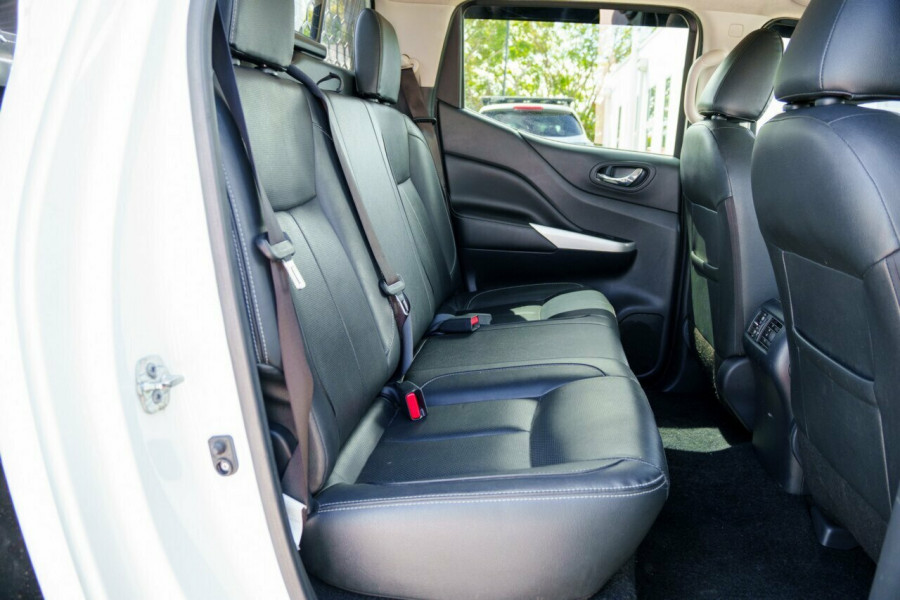 2017 Nissan Navara D23 ST-X Dual Cab Pickup Image 8
