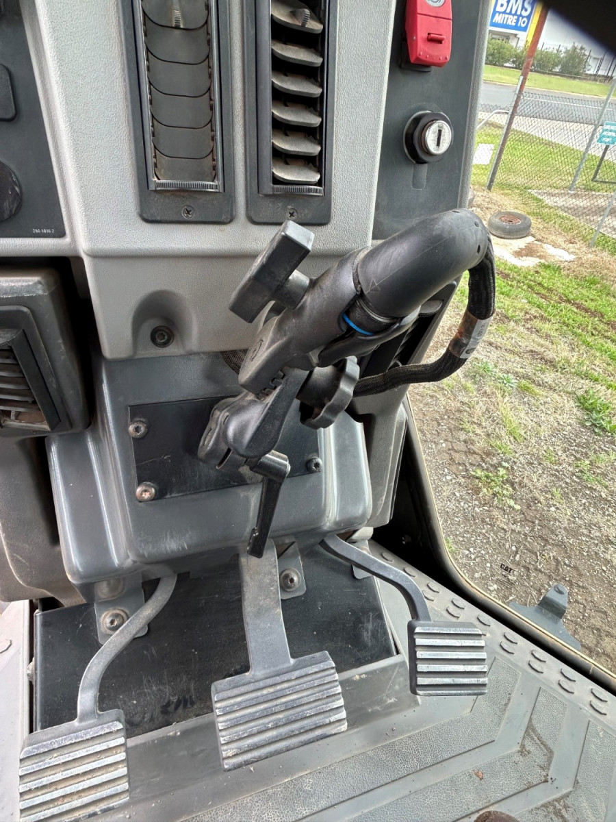 2021 Caterpillar  140M Grader Graders Image 16