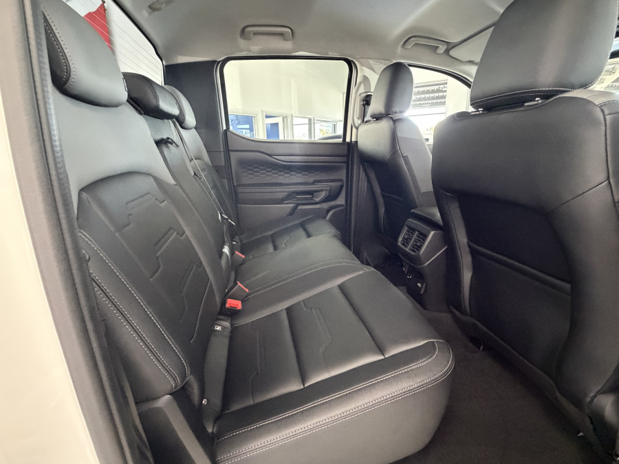 2026 MY26.5 Ford Ranger Super Duty  XLT Cab Chassis Image 11