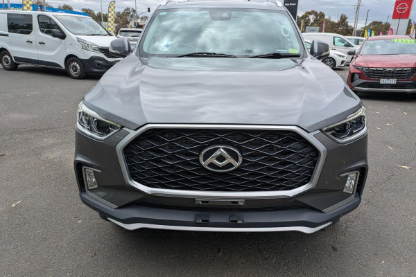2021 LDV D90 SV9A Executive SUV Image 2