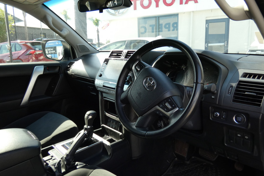 2023 Toyota LandCruiser Prado GDJ150R GXL SUV Image 12