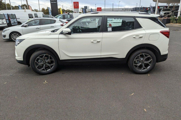 2023 KGM SsangYong Korando C300 ELX SUV