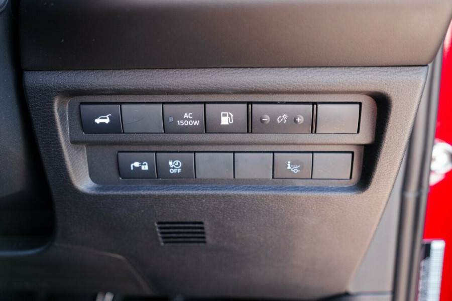 2024 Mitsubishi Outlander ZM PHEV Exceed SUV Image 18