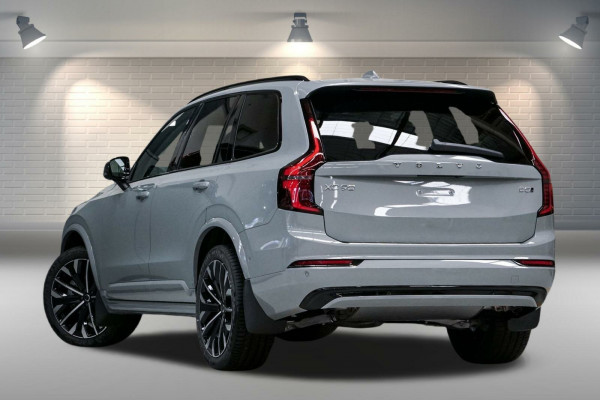 2026 Volvo XC90 L Series Ultra B5 Dark SUV Image 3