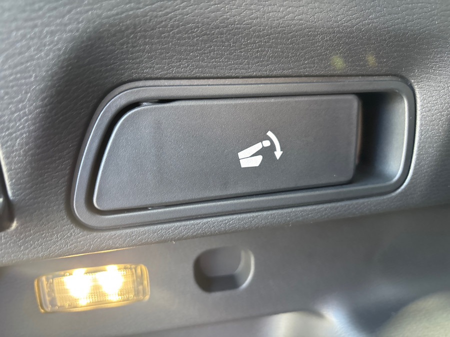 2025 Mitsubishi Outlander ZM Aspire SUV Image 11