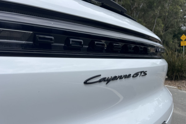2024 Porsche Cayenne 9YA II GTS SUV Image 38