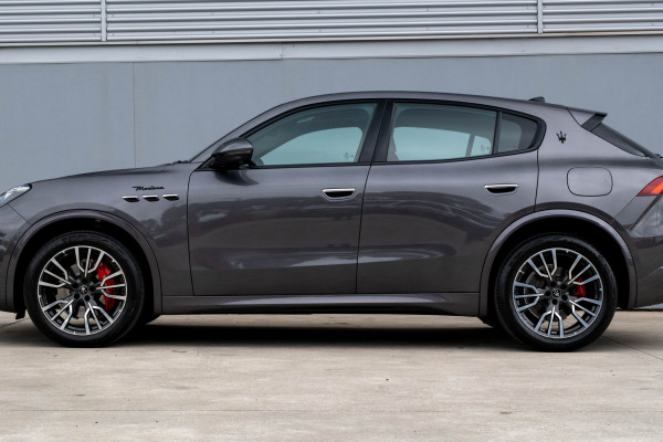 2022 MY23 Maserati Grecale M182 Modena SUV