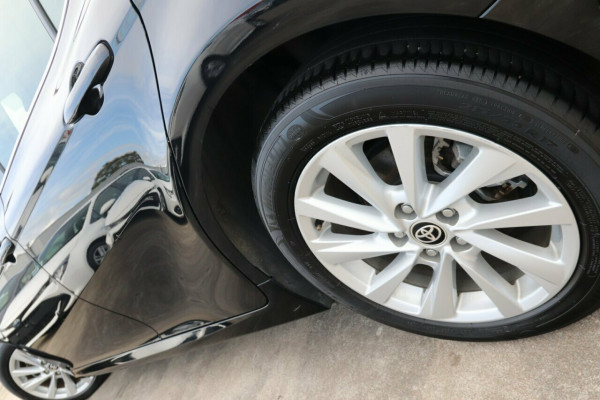 2023 Toyota Camry AXVH70R Ascent Hybrid Sedan Image 4