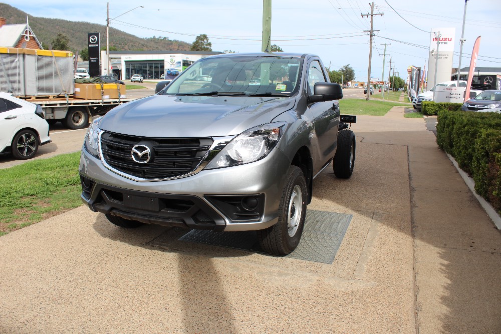 2019 Mazda BT-50 UR 4x4 3.2L Single Cab Chassis XT Cab Chassis Image 4