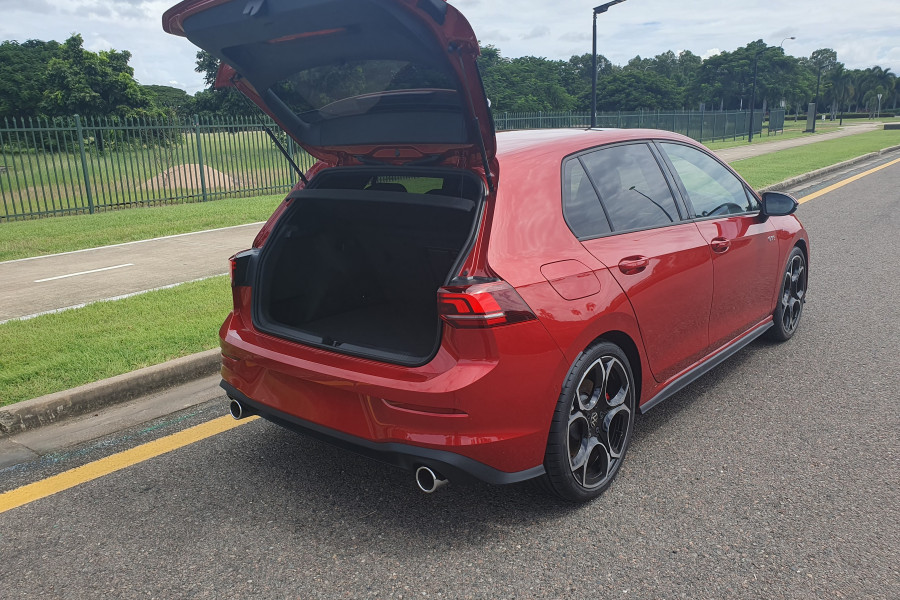 2025 Volkswagen Golf 8 GTI Hatch Image 7