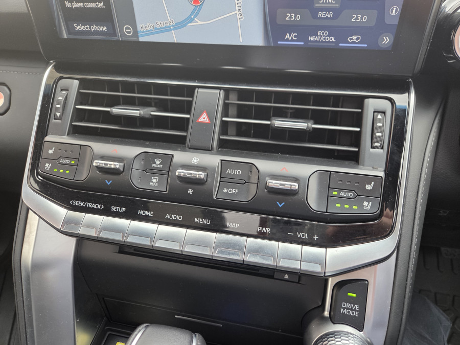 2024 Toyota LandCruiser FJA300R VX SUV Image 29