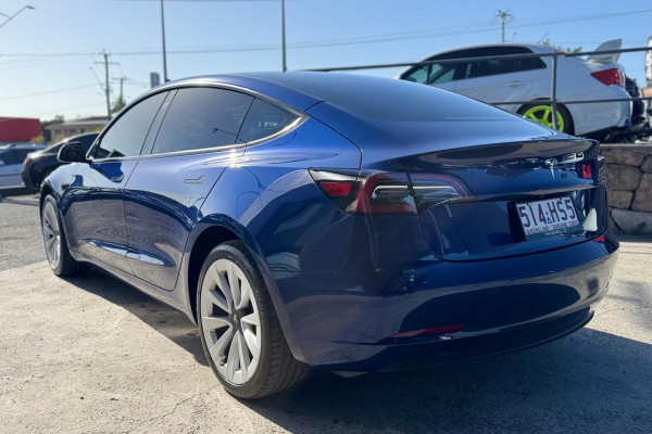 2023 Tesla Model 3  Rear-Wheel Drive Sedan Image 8