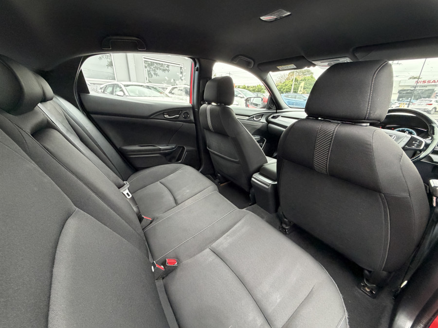 2017 Honda Civic 10th Gen VTi-S Hatch Image 14