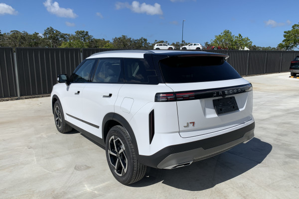 2025 Jaecoo J7 T35 Track SUV Image 5