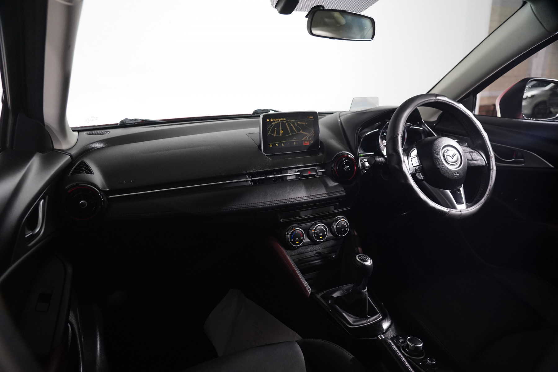 2017 Mazda CX-3 S Touring (Fwd) SUV Image 12