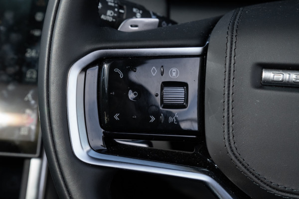 2026 Land Rover Discovery Sport L550 P250 Metropolitan SUV image 15