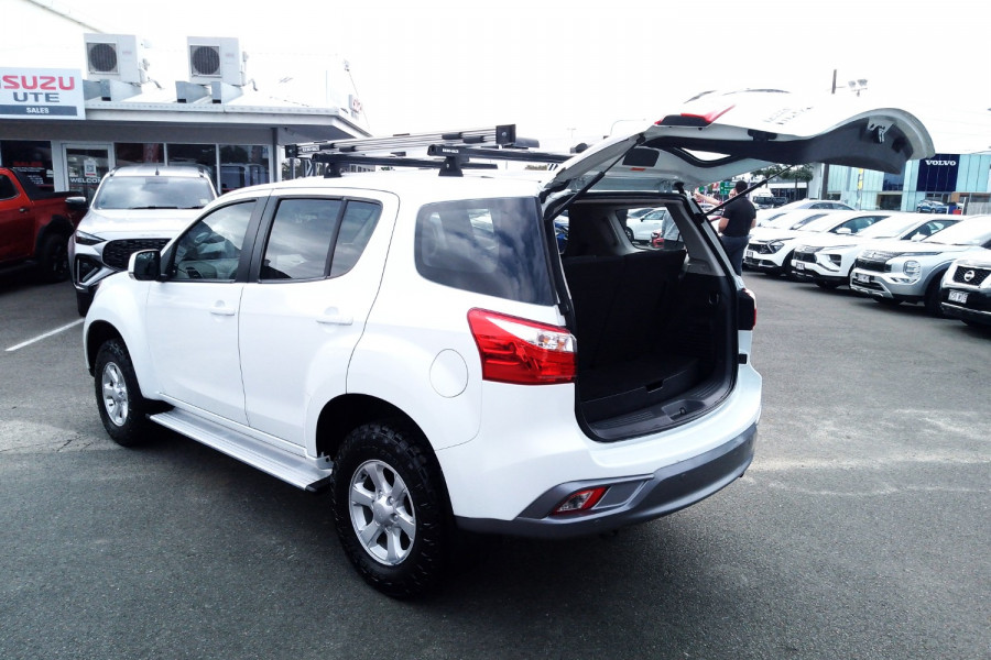 2020 MY19 Isuzu MU-X LS-M SUV Image 14