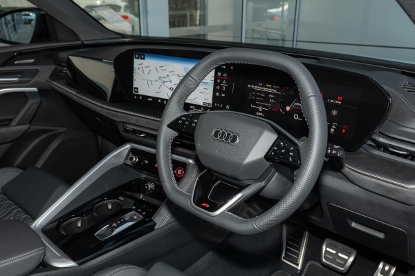 2025 Audi SQ5 GU  SUV image 6