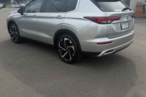 2023 Mitsubishi Outlander ZM Aspire SUV Image 5