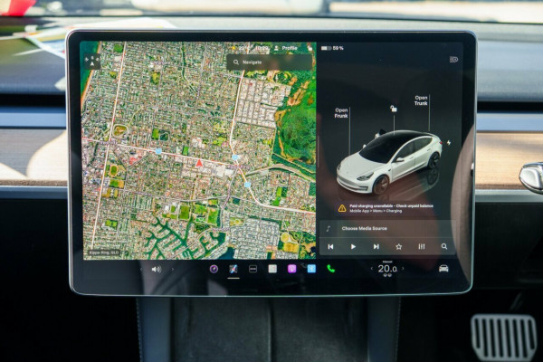 2022 Tesla Model 3  Rear-Wheel Drive Sedan Image 14