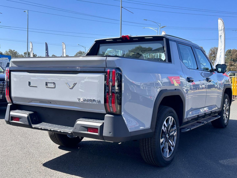 2025 LDV Terron 9 EKK1C Evolve Ute Image 10