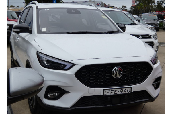 2024 MG ZST S13 ESSENCE SUV