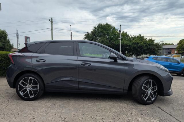 2024 MG MG4 MEH32 Long Range 77 Hatch