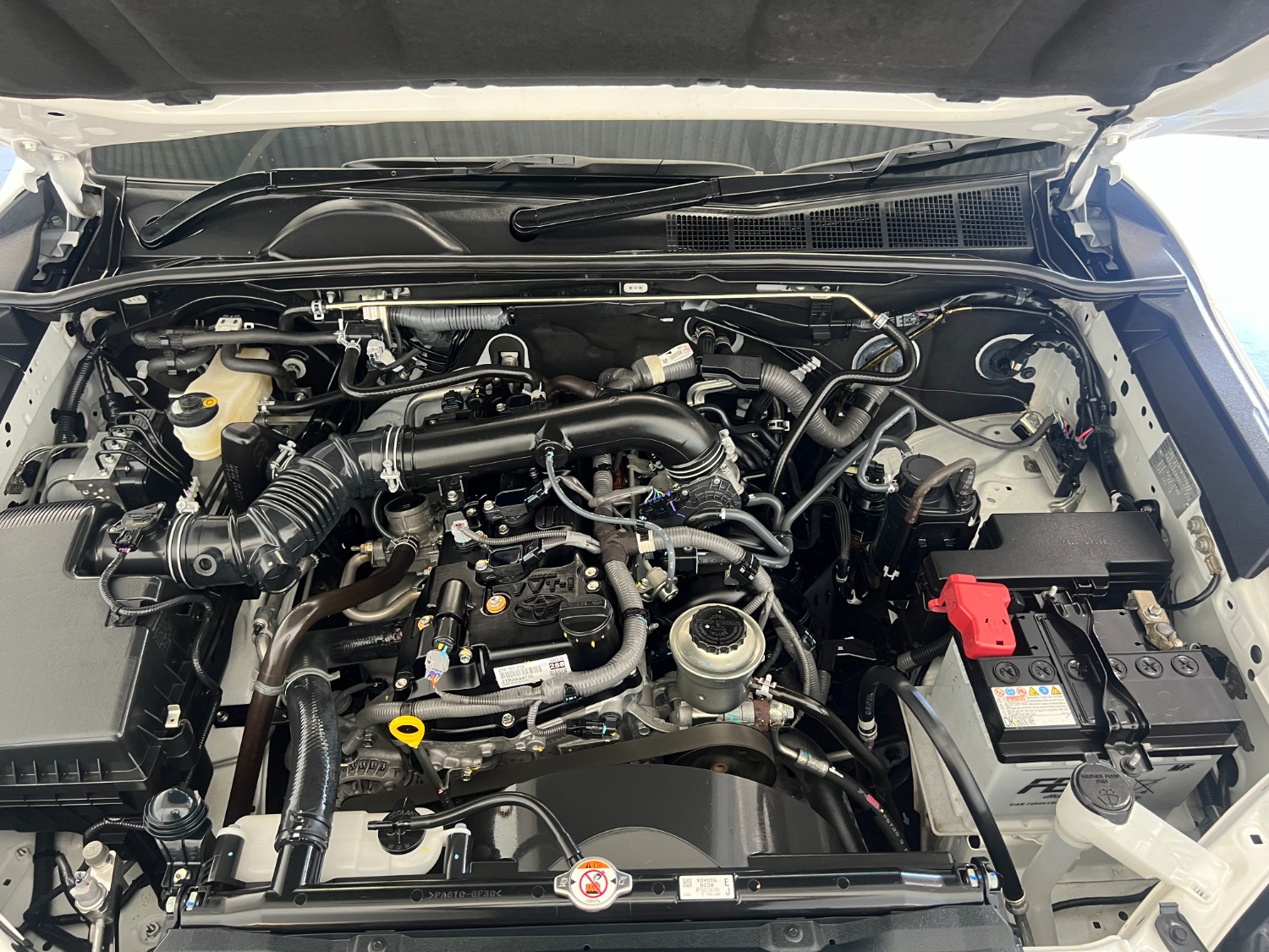 2019 Toyota Hilux TGN121R WORKMATE Cab Chassis Image 16